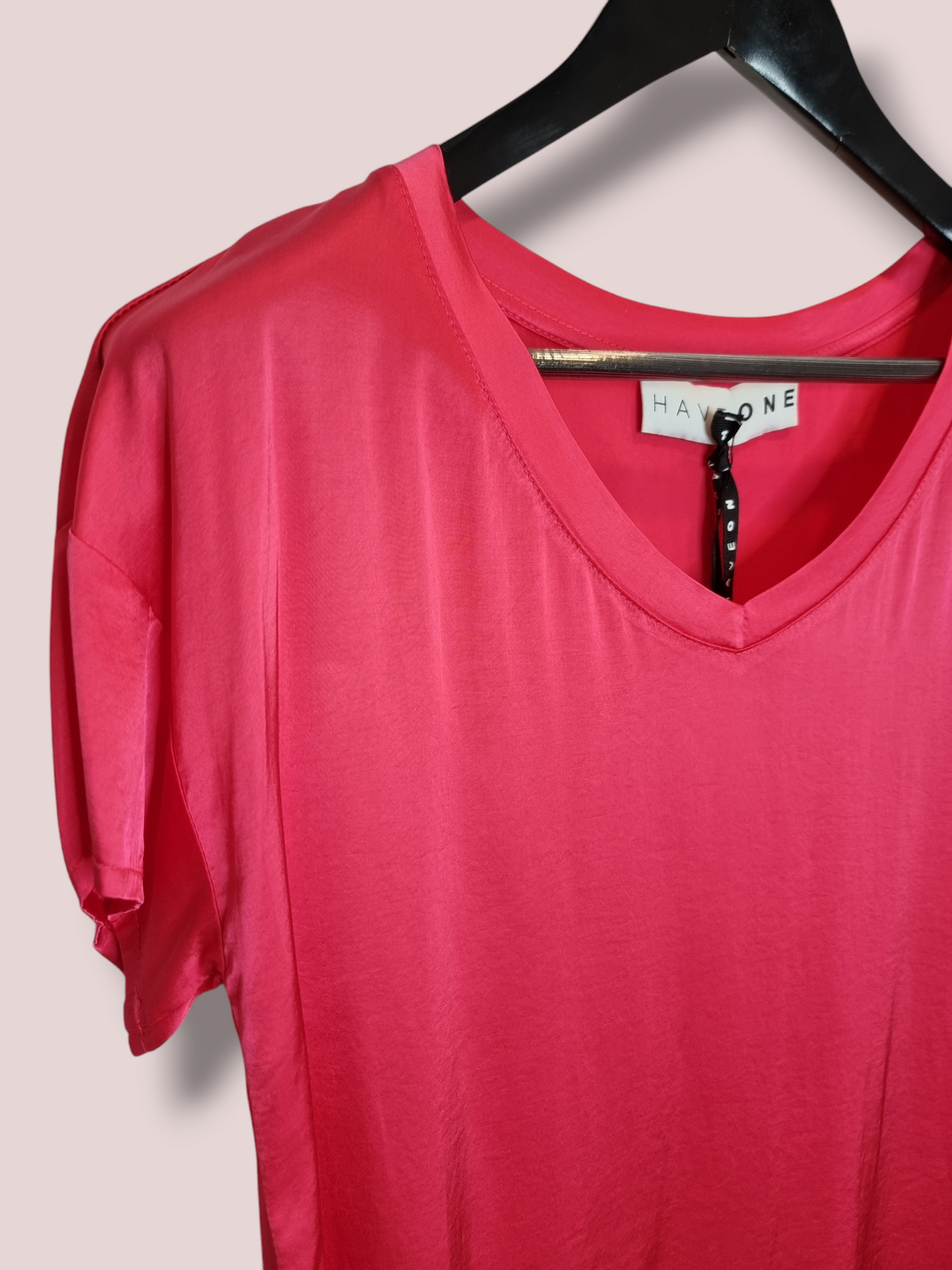 T-SHIRT IN VISCOSA A V