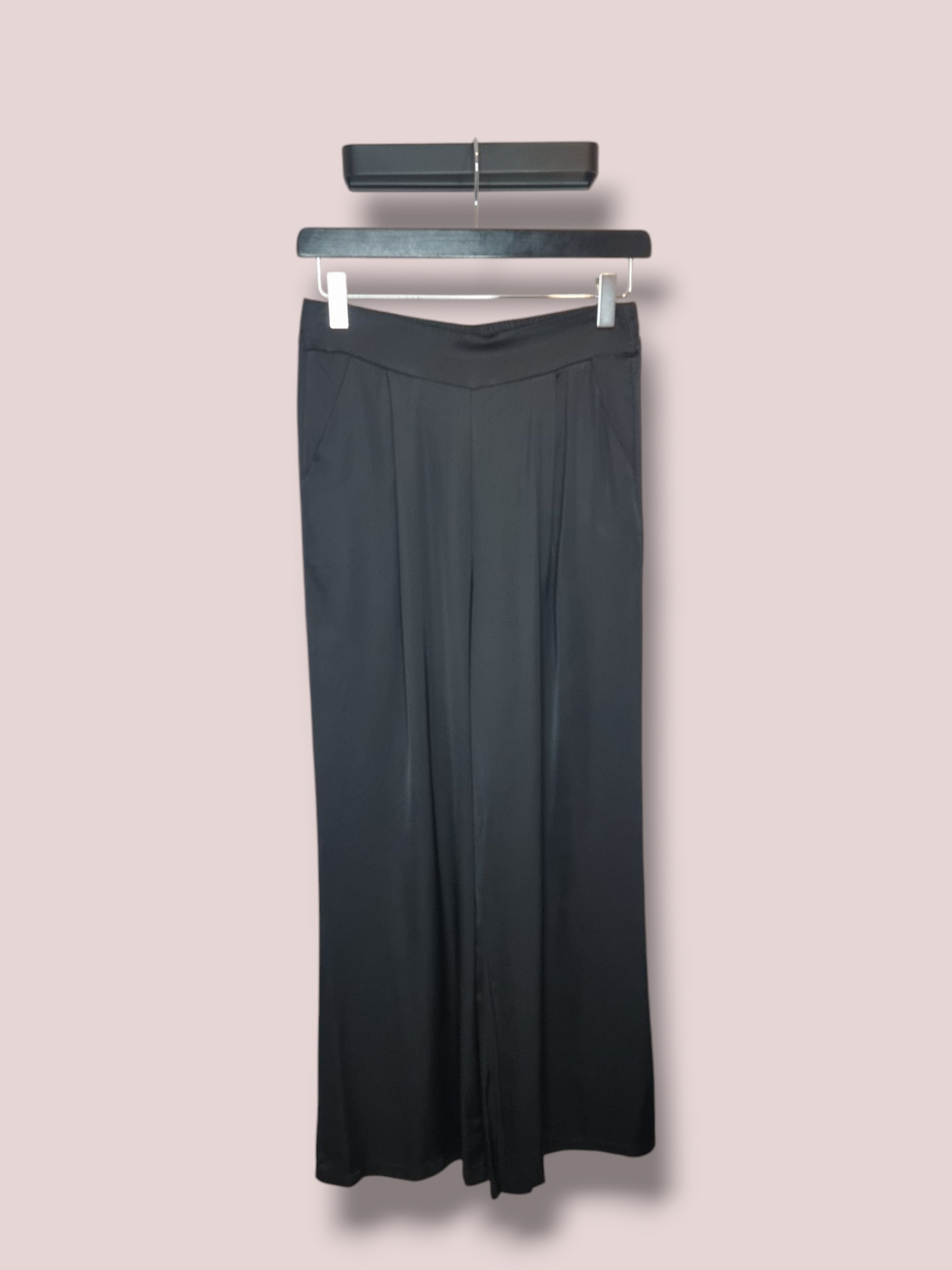 PANTALONI EFFETTO RASO
